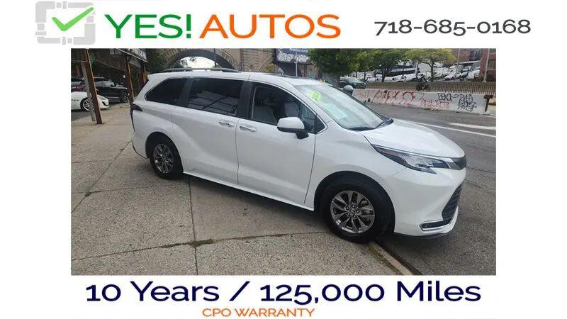 2023 Toyota Sienna XLE