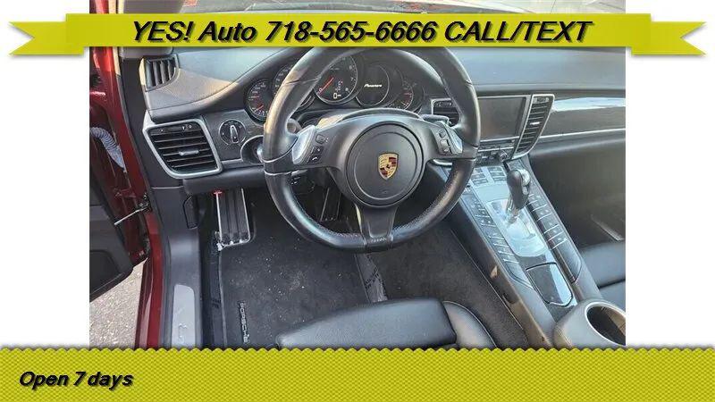 2016 Porsche Panamera Edition
