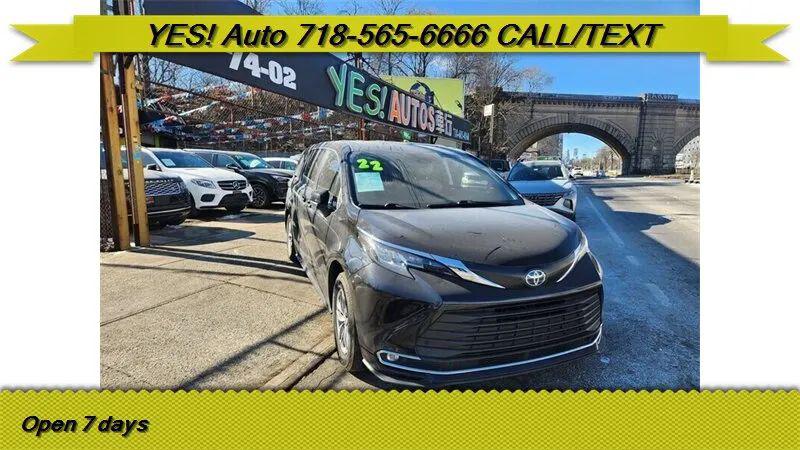2022 Toyota Sienna XLE for sale in Elmhurst, NY