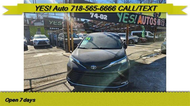 2022 Toyota Sienna XLE