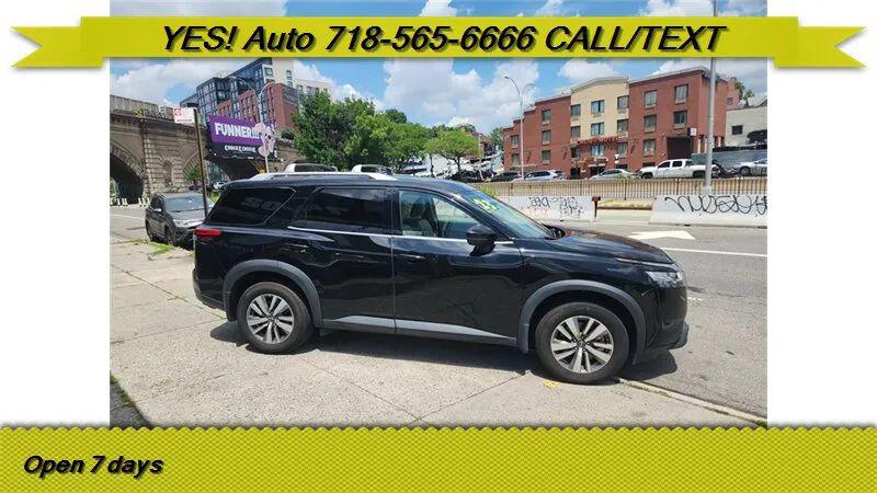 2023 Nissan Pathfinder SL 4WD