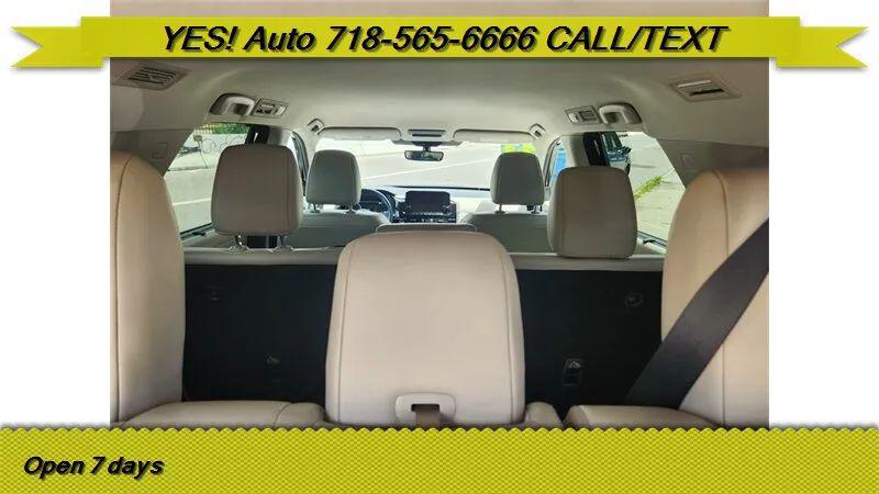 2023 Nissan Pathfinder SL 4WD