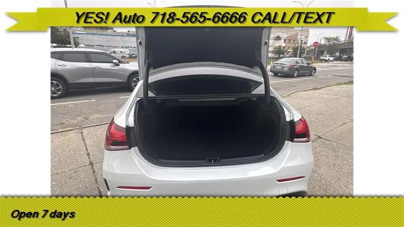 2020 Mercedes-Benz A 220 A 220