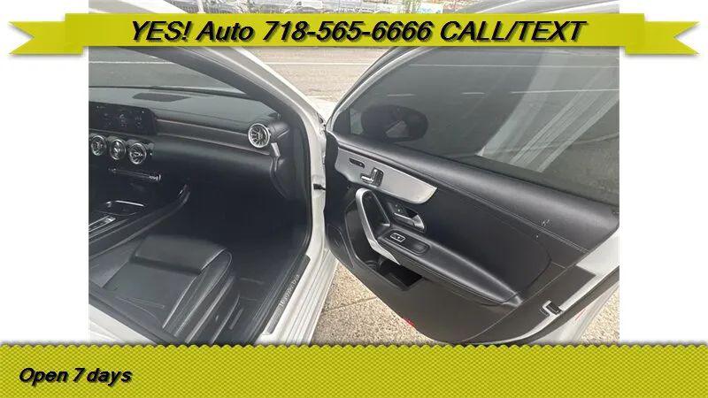 2020 Mercedes-Benz A 220 A 220