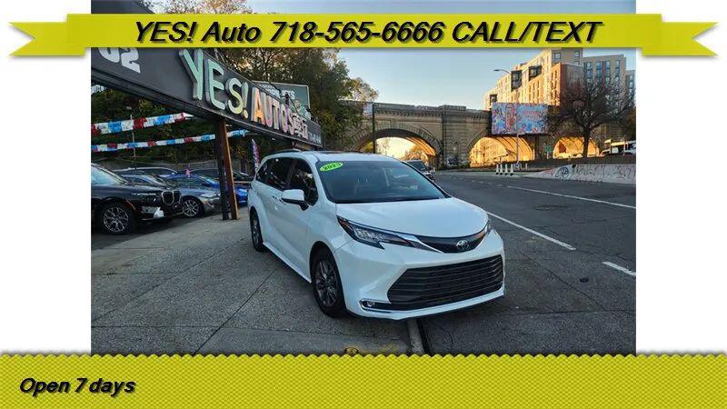 2023 Toyota Sienna XLE