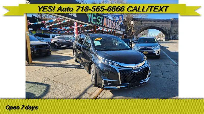 2021 Toyota Sienna LE for sale in Elmhurst, NY
