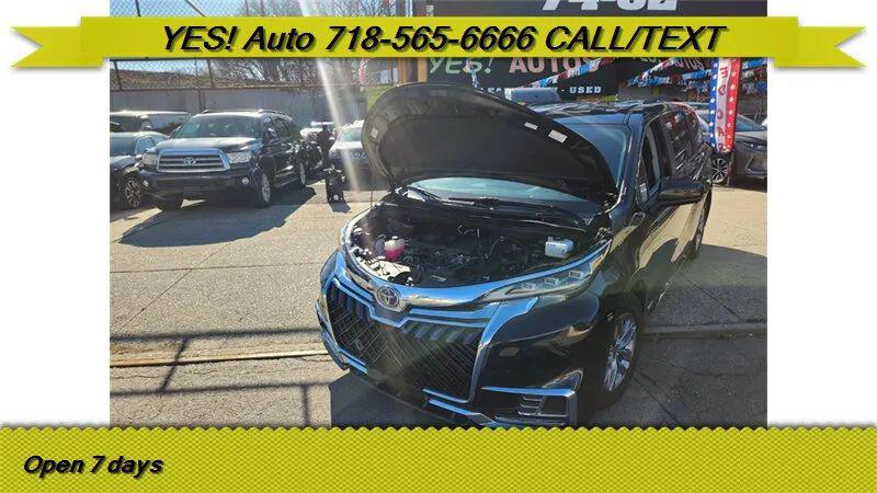 2021 Toyota Sienna LE