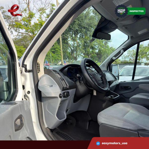 2018 Ford Transit XLT