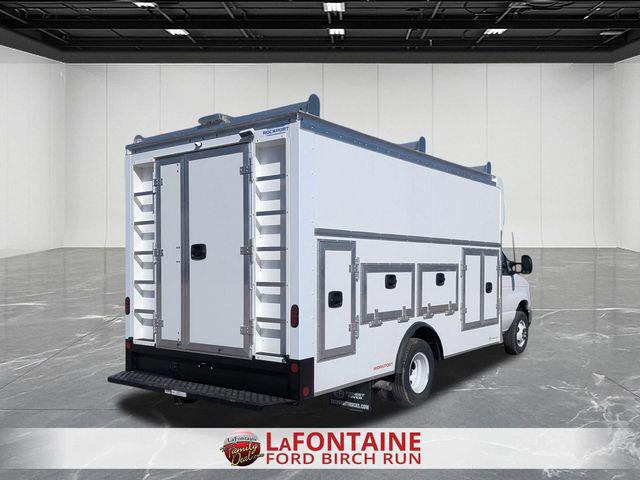 2026 Ford E-450 Cutaway Base