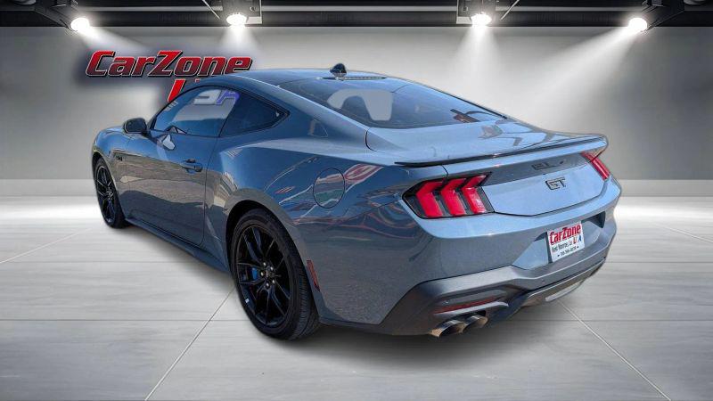 2024 Ford Mustang GT Premium Fastback