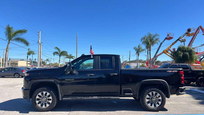 2022 Chevrolet Silverado 2500HD 4WD Double Cab Standard Bed Custom