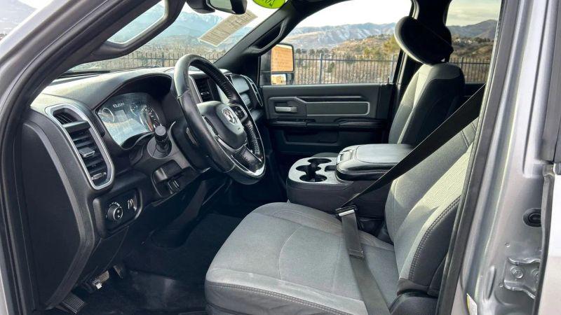 2023 Ram 2500 Big Horn Crew Cab 4x4 8' Box