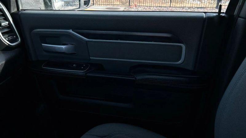 2023 Ram 2500 Big Horn Crew Cab 4x4 8' Box