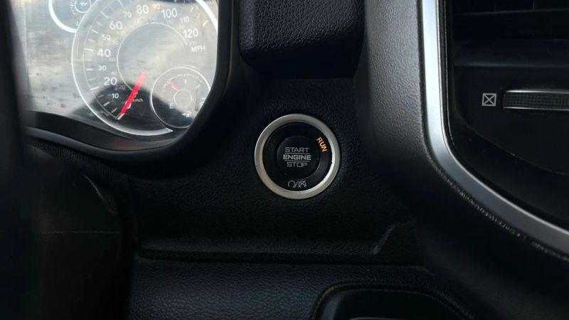 2023 Ram 2500 Big Horn Crew Cab 4x4 8' Box