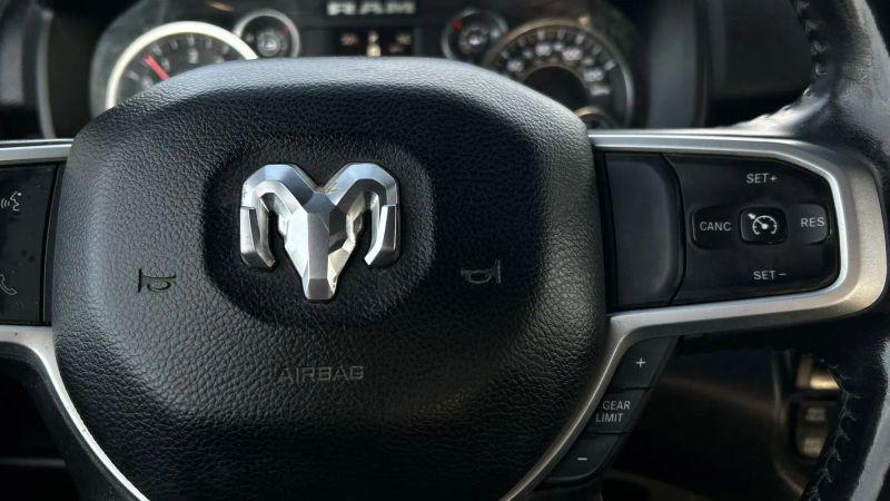 2023 Ram 2500 Big Horn Crew Cab 4x4 8' Box