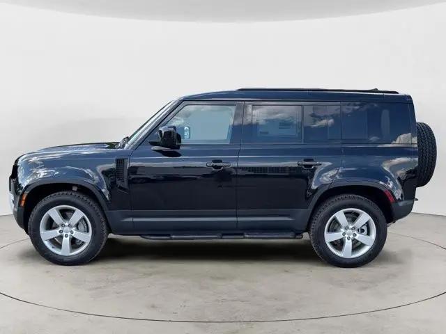 2025 Land Rover Defender 110 P400 S
