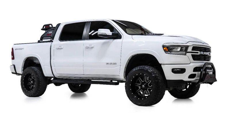 2020 Ram 1500 Laramie Crew Cab 4x4 57 Box for sale in Houston, TX