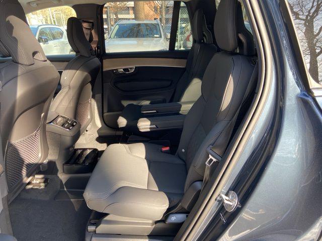 2026 Volvo XC90 Plus, B6 AWD Gas (mild hybrid), Gasoline, Bright, 6 Seats