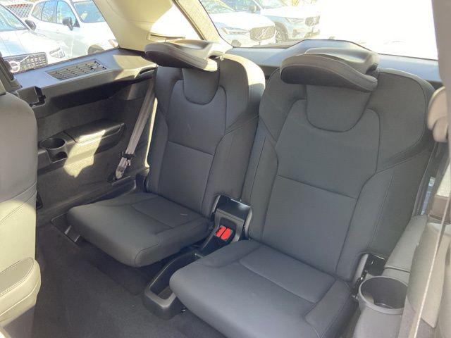 2026 Volvo XC90 Plus, B6 AWD Gas (mild hybrid), Gasoline, Bright, 6 Seats