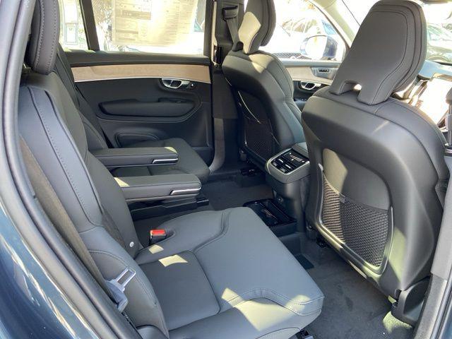 2026 Volvo XC90 Plus, B6 AWD Gas (mild hybrid), Gasoline, Bright, 6 Seats