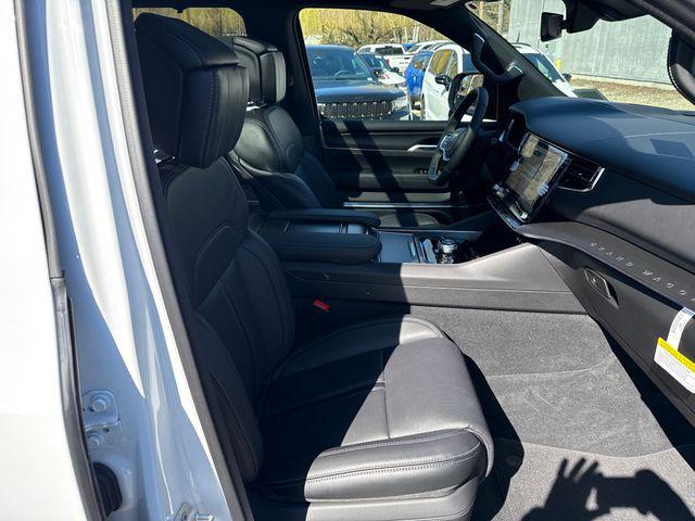 2026 Jeep Grand Wagoneer L Summit Obsidian 4x4