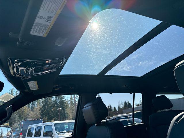 2026 Jeep Grand Wagoneer L Summit Obsidian 4x4