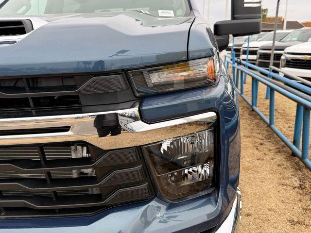 2026 Chevrolet Silverado 3500HD Crew Cab, Long Bed, LT Dual Rear Wheel, RWD
