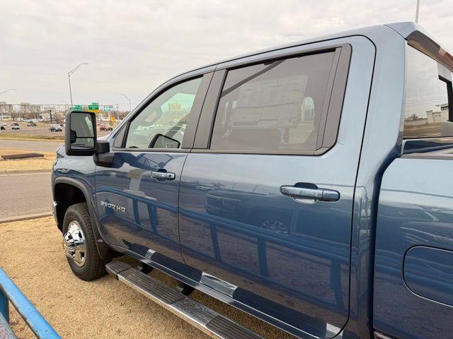 2026 Chevrolet Silverado 3500HD Crew Cab, Long Bed, LT Dual Rear Wheel, RWD