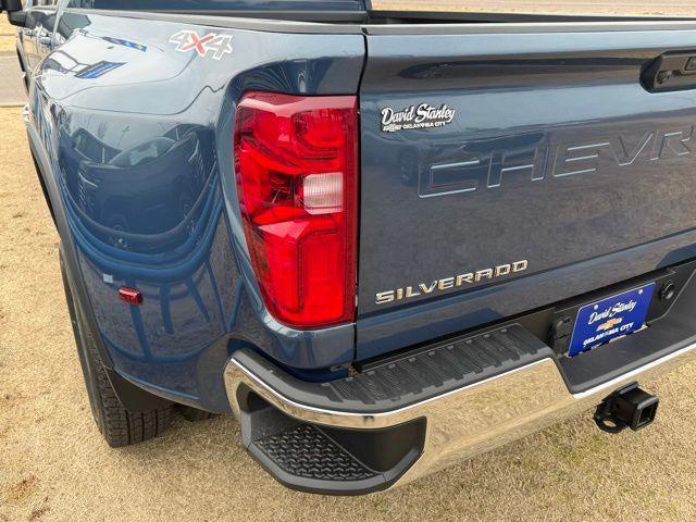 2026 Chevrolet Silverado 3500HD Crew Cab, Long Bed, LT Dual Rear Wheel, RWD