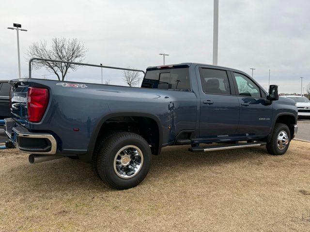 2026 Chevrolet Silverado 3500HD Crew Cab, Long Bed, LT Dual Rear Wheel, RWD