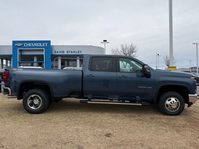 2026 Chevrolet Silverado 3500HD Crew Cab, Long Bed, LT Dual Rear Wheel, RWD
