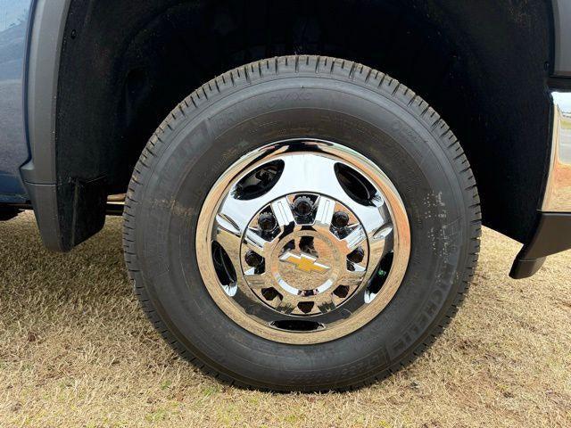 2026 Chevrolet Silverado 3500HD Crew Cab, Long Bed, LT Dual Rear Wheel, RWD
