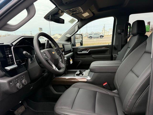 2026 Chevrolet Silverado 3500HD Crew Cab, Long Bed, LT Dual Rear Wheel, RWD