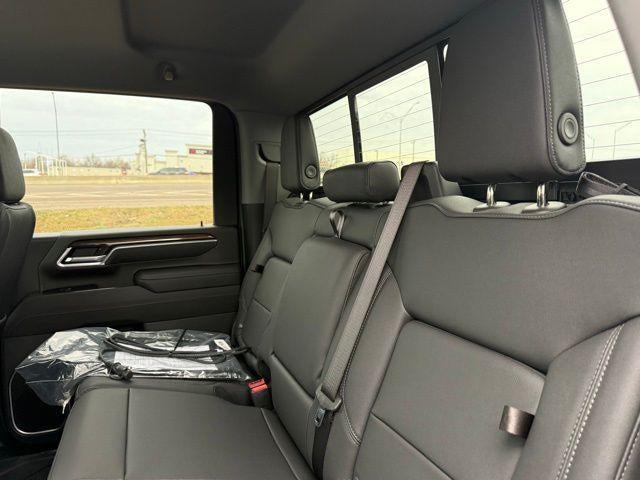 2026 Chevrolet Silverado 3500HD Crew Cab, Long Bed, LT Dual Rear Wheel, RWD