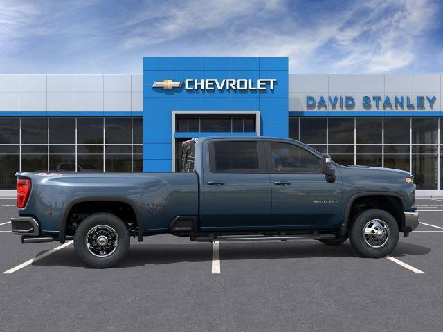 2026 Chevrolet Silverado 3500HD Crew Cab, Long Bed, LT Dual Rear Wheel, RWD