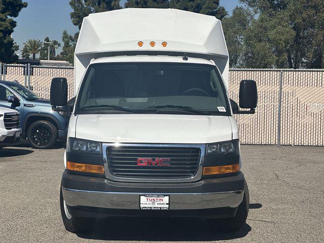 2025 GMC Savana Cutaway Work Van