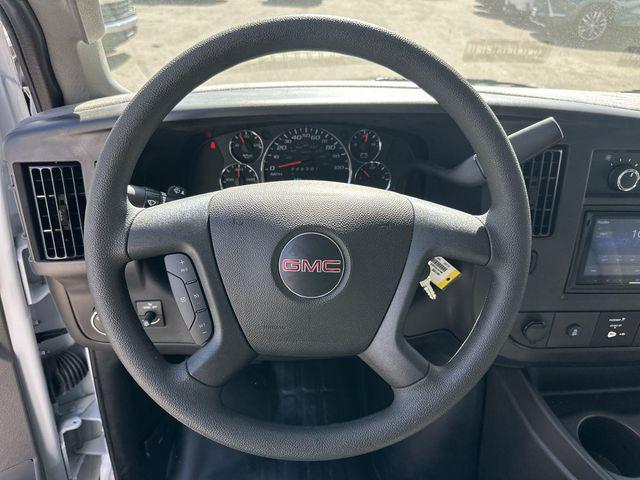 2025 GMC Savana Cutaway Work Van