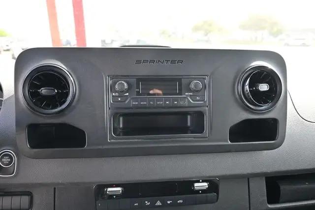 2025 Mercedes-Benz Sprinter 2500 Standard Roof 4-Cyl Diesel