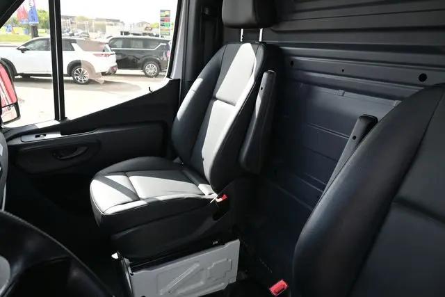 2025 Mercedes-Benz Sprinter 2500 Standard Roof 4-Cyl Diesel