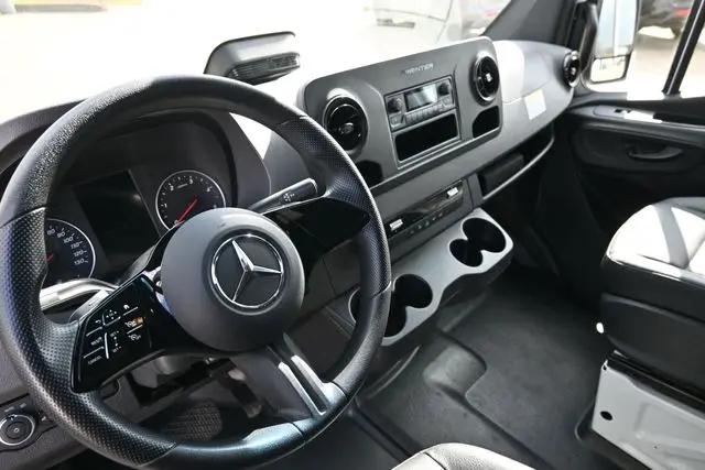 2025 Mercedes-Benz Sprinter 2500 Standard Roof 4-Cyl Diesel