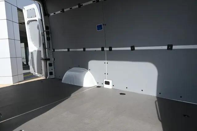 2025 Mercedes-Benz Sprinter 2500 Standard Roof 4-Cyl Diesel
