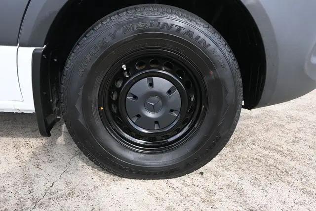 2025 Mercedes-Benz Sprinter 2500 Standard Roof 4-Cyl Diesel