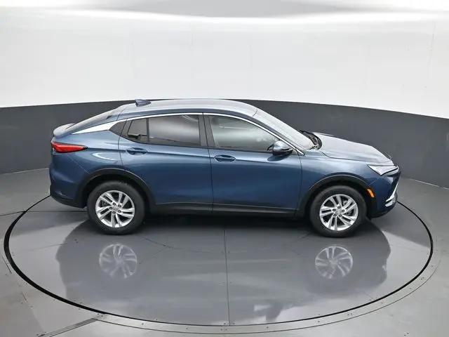 2026 Buick NV Preferred FWD