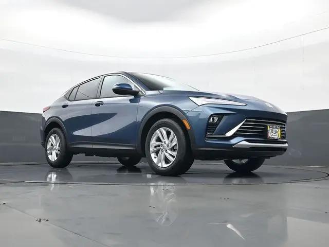 2026 Buick NV Preferred FWD