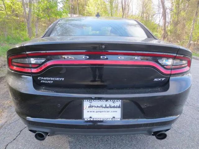 2016 Dodge Charger SXT