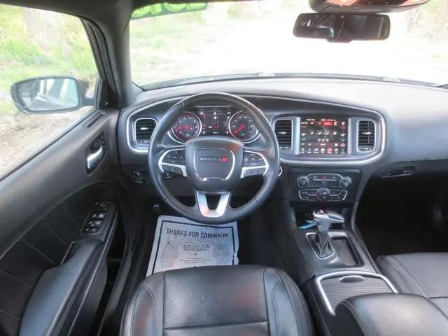 2016 Dodge Charger SXT