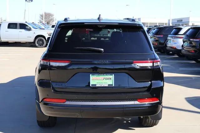 2026 Jeep Grand Cherokee Limited Reserve
