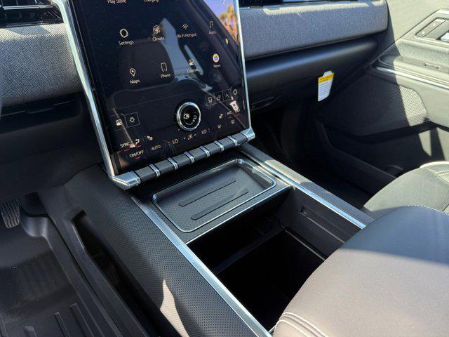 2026 GMC Sierra Standard Range Elevation