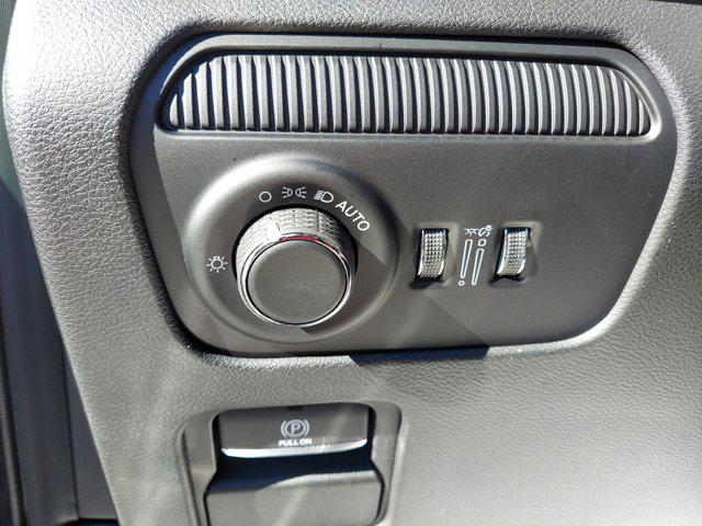 2026 Jeep Grand Wagoneer Summit Obsidian 4x4