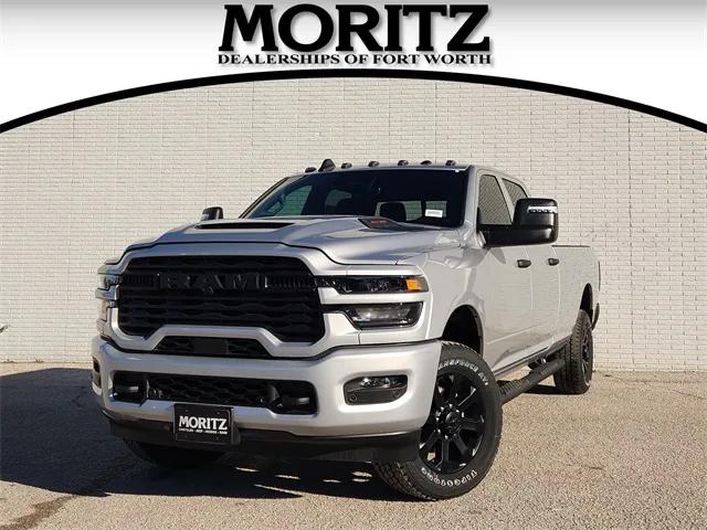 2026 RAM Ram 2500 RAM 2500 BLACK EXPRESS CREW CAB 4X4 8 BOX